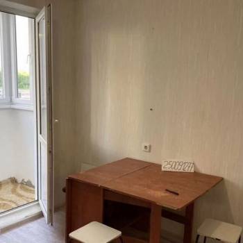Сдается 1-комнатная квартира, 39 м²