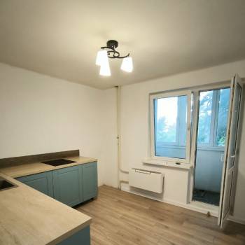 Продается 1-комнатная квартира, 47 м²