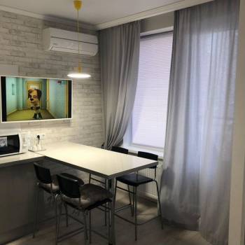 Продается 1-комнатная квартира, 40 м²