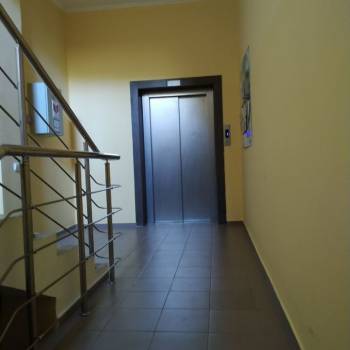 Продается 1-комнатная квартира, 55,1 м²