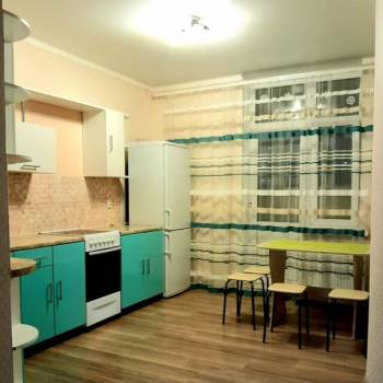 Сдается 2-х комнатная квартира, 64 м²