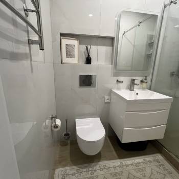 Продается 1-комнатная квартира, 35 м²