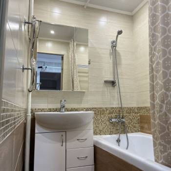 Сдается Многокомнатная квартира, 76 м²