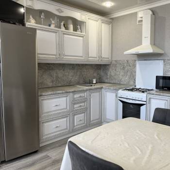 Сдается Многокомнатная квартира, 76 м²