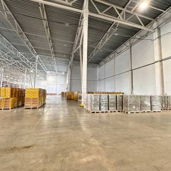 Сдается Нежилое помещение, 7340 м²