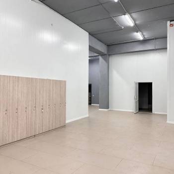 Сдается Нежилое помещение, 7340 м²