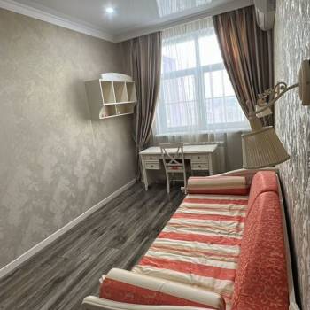 Сдается Многокомнатная квартира, 75 м²