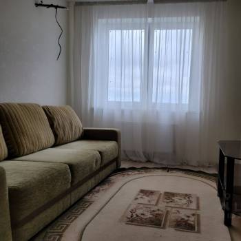 Сдается 1-комнатная квартира, 37 м²