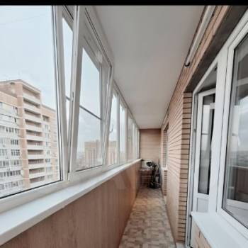 Сдается 2-х комнатная квартира, 73 м²
