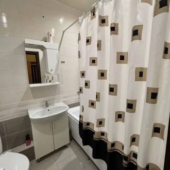 Сдается 1-комнатная квартира, 44 м²