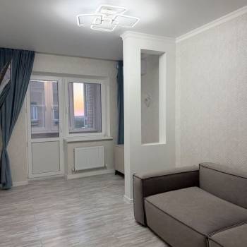 Сдается 1-комнатная квартира, 37 м²