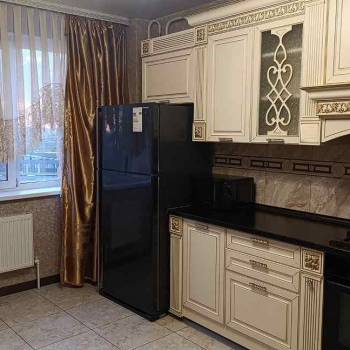 Сдается 2-х комнатная квартира, 65 м²