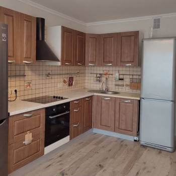Сдается 2-х комнатная квартира, 70 м²