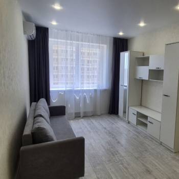 Сдается 1-комнатная квартира, 37 м²
