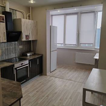 Сдается 1-комнатная квартира, 40 м²