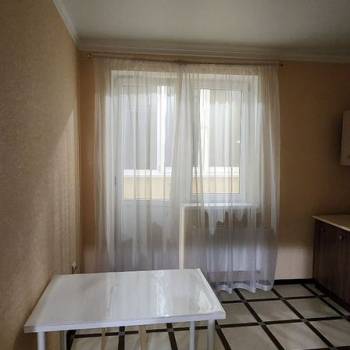 Сдается 1-комнатная квартира, 45 м²
