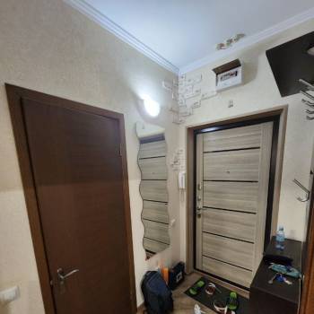 Продается 1-комнатная квартира, 38 м²
