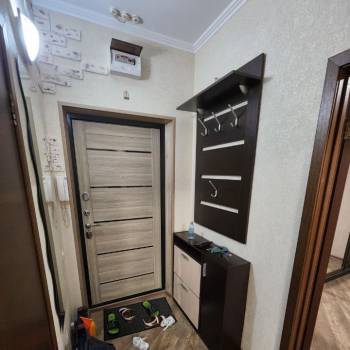 Продается 1-комнатная квартира, 38 м²