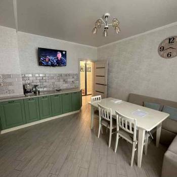 Сдается 2-х комнатная квартира, 65 м²