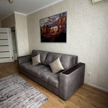 Сдается 1-комнатная квартира, 40 м²