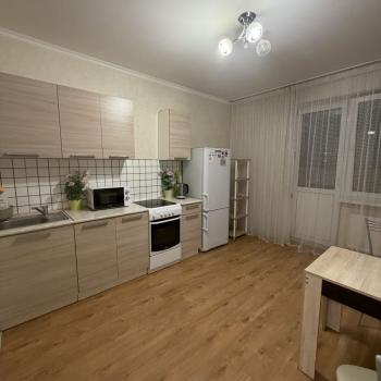 Сдается 1-комнатная квартира, 40 м²