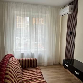 Сдается Многокомнатная квартира, 70 м²