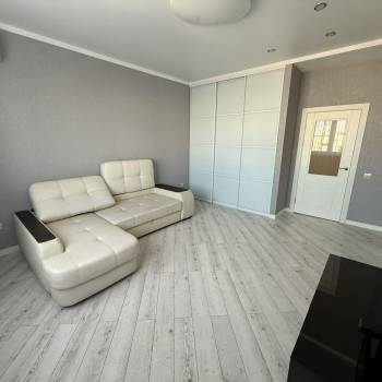Сдается 1-комнатная квартира, 47,1 м²
