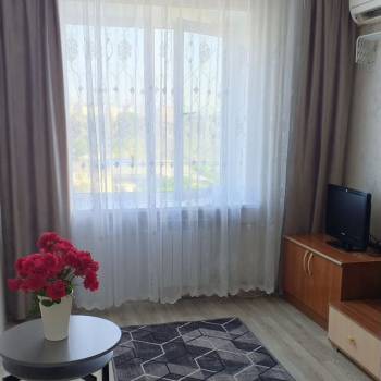 Продается 1-комнатная квартира, 18 м²