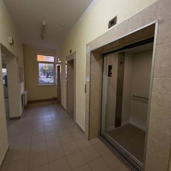 Продается 1-комнатная квартира, 43,7 м²