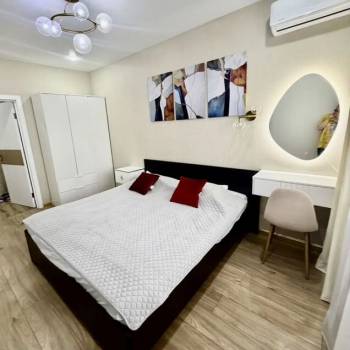 Сдается 1-комнатная квартира, 43 м²
