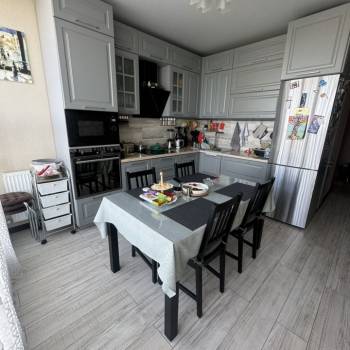 Продается 2-х комнатная квартира, 61,3 м²