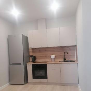 Сдается 1-комнатная квартира, 42 м²