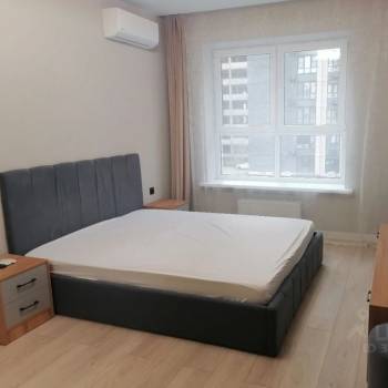 Сдается 1-комнатная квартира, 42 м²