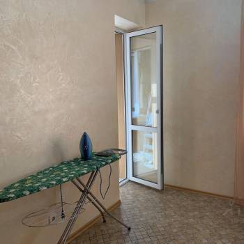 Сдается 1-комнатная квартира, 61 м²