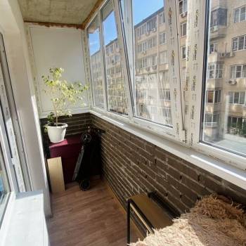 Продается 1-комнатная квартира, 50,8 м²