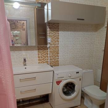 Сдается 1-комнатная квартира, 38 м²