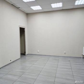 Сдается Нежилое помещение, 56 м²