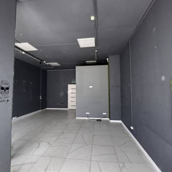 Сдается Нежилое помещение, 42 м²