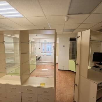 Сдается Торговое помещение, 40 м²