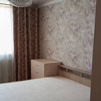 Сдается Многокомнатная квартира, 85 м²