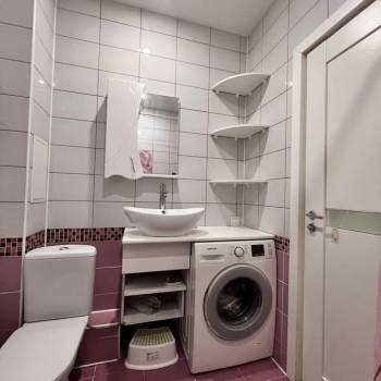 Продается 1-комнатная квартира, 45 м²