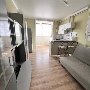 Продается 1-комнатная квартира, 45 м²