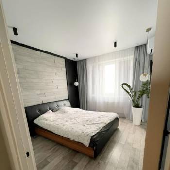 Сдается 2-х комнатная квартира, 65 м²