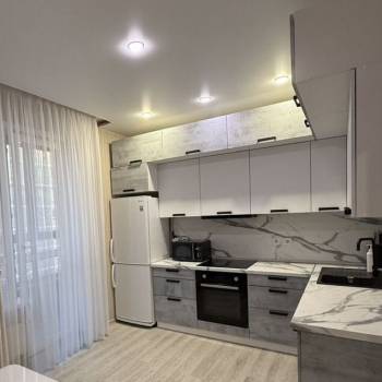 Сдается 2-х комнатная квартира, 58 м²