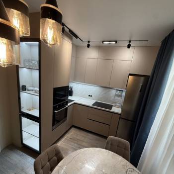 Сдается 2-х комнатная квартира, 60 м²