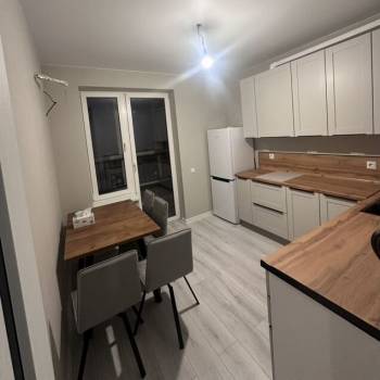 Сдается 2-х комнатная квартира, 42 м²