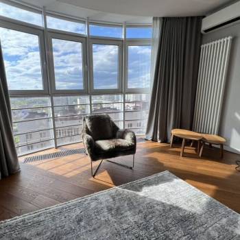 Продается 3-х комнатная квартира, 104,5 м²