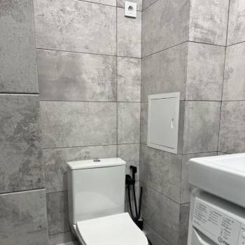 Продается 1-комнатная квартира, 54 м²
