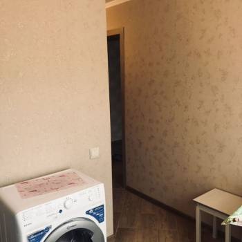Сдается 1-комнатная квартира, 32 м²