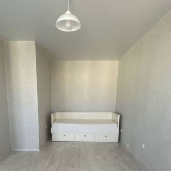 Продается 1-комнатная квартира, 37,7 м²